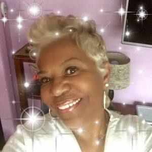 Meet your Posher, Rosalyn